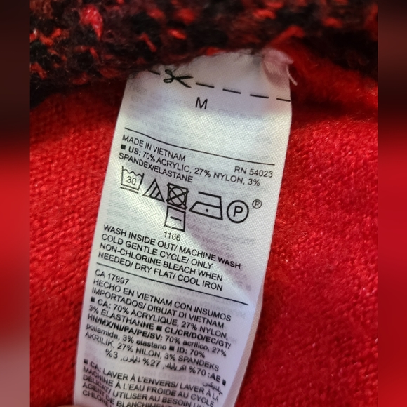 LN Old Navy women's M Buffalo check sweater - Picture 5 of 8